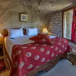 Museum - Relais & Chateaux 3* Учисар