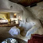 Отель Museum - Relais & Chateaux Учисар