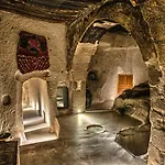 Museum - Relais & Chateaux Отель 3*