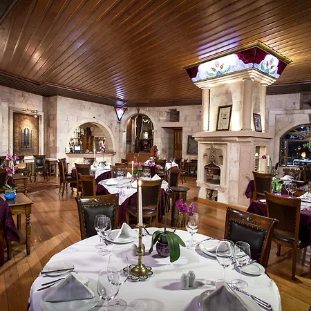 Museum - Relais & Chateaux 3*