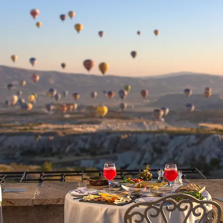 Museum - Relais & Chateaux 우치사르