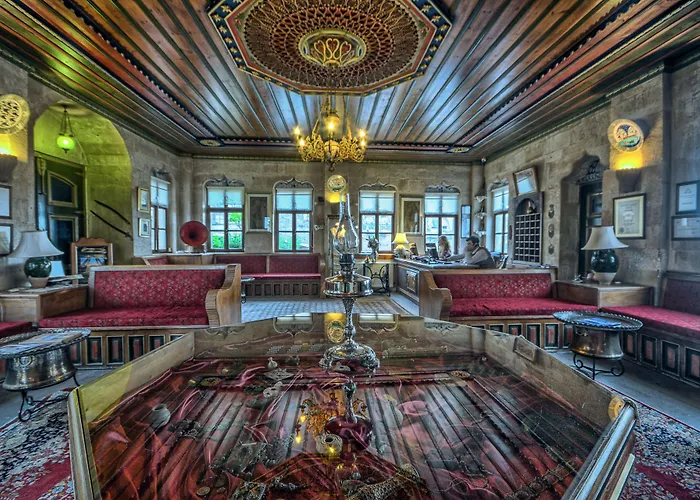 Museum - Relais & Chateaux 3* Учисар